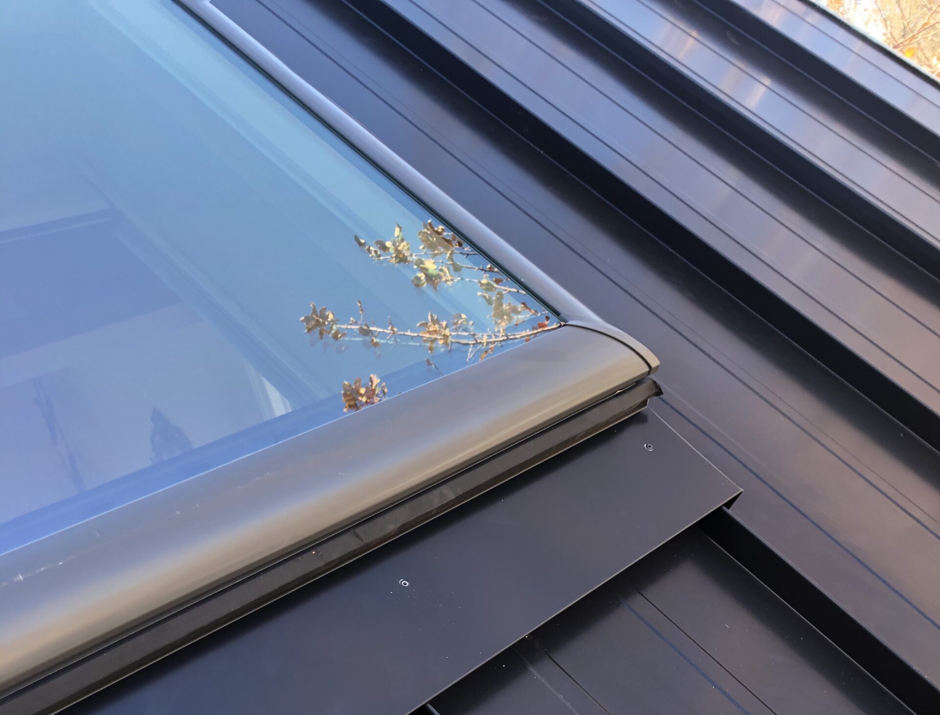 how long will a metal roof last in colorado